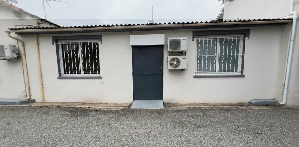 Bureau dans Cavaillon à louer - Photo de l’immeuble – Image 2 sur 5