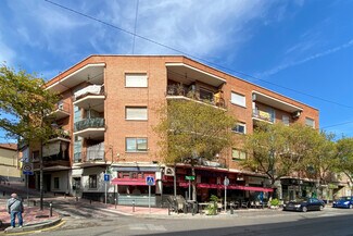 Plus de détails pour Local commercial à louer