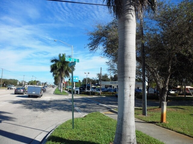 4800 N Federal Hwy, Lighthouse Point, FL à vendre - Photo de l’immeuble – Image 2 sur 11