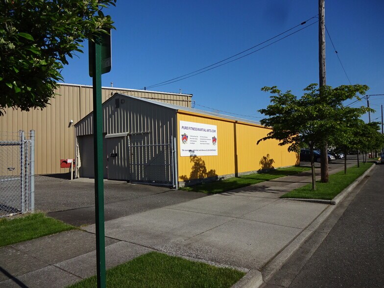 1815 Ellis St, Bellingham, WA à louer - Photo de l’immeuble – Image 3 sur 7
