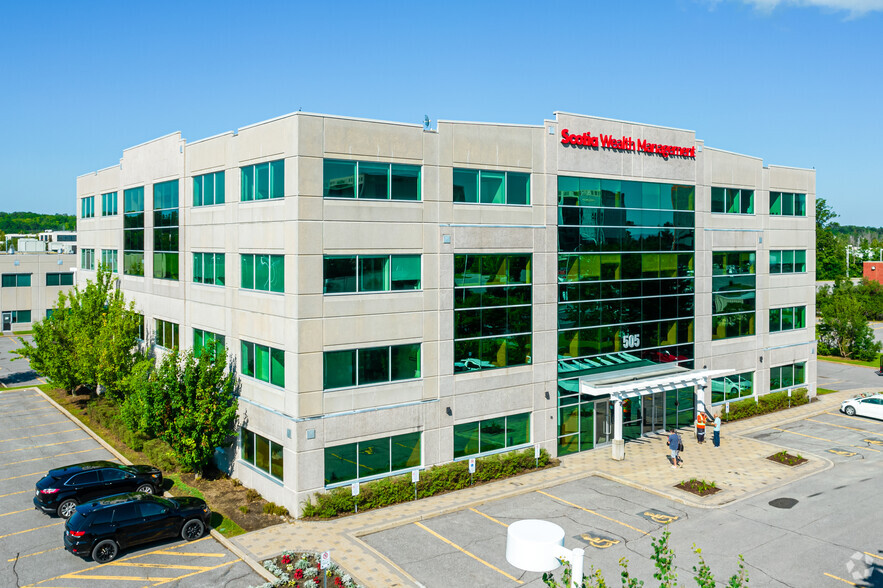 505 March Rd, Ottawa, ON à louer - Photo de l’immeuble – Image 1 sur 8