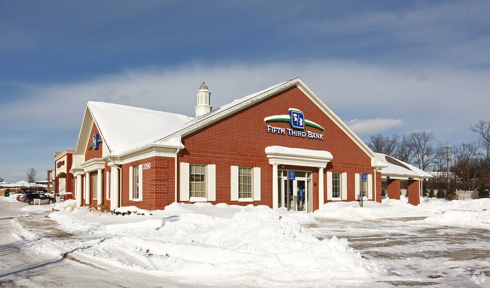 2090 W Stadium Blvd, Ann Arbor, MI à vendre - Photo principale – Image 1 sur 2