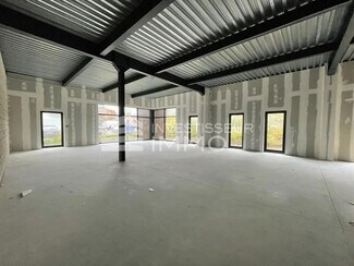 Plus de détails pour Local commercial à louer