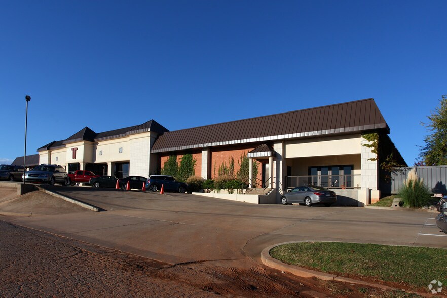 4701 N Stiles Ave, Oklahoma City, OK à vendre - Photo principale – Image 1 sur 10