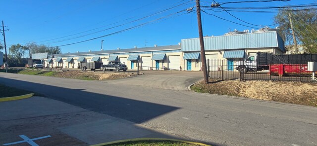 2403 Naomi St, Houston, TX à louer - Photo de l’immeuble – Image 3 sur 3