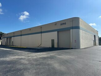 Plus de détails pour 1090 Holland Dr, Boca Raton, FL - Local d'activités, Industriel/Logistique à louer