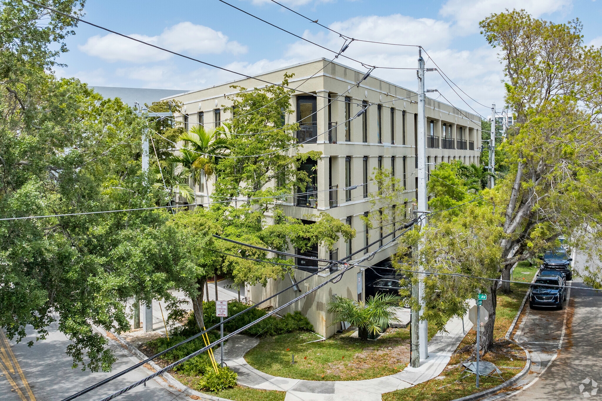 3006 Aviation Ave, Coconut Grove, FL à vendre Photo principale– Image 1 sur 5