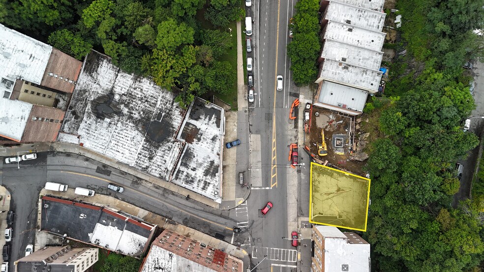 629 S Broadway, Yonkers, NY à vendre - Photo de l’immeuble – Image 2 sur 4