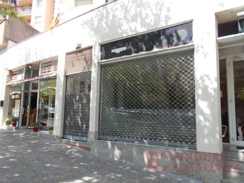Immeuble residentiel dans Girona, Gerona à vendre - Photo principale – Image 1 sur 1