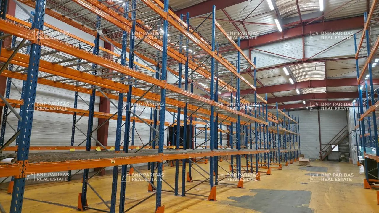Local d’activités dans Croissy-Beaubourg à louer Photo intérieure– Image 1 sur 3