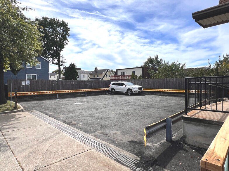 17 Winant Ave, Ridgefield Park, NJ à vendre - Photo de l’immeuble – Image 3 sur 6