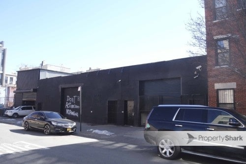 106 Lexington Ave, Brooklyn, NY à louer - Photo de l’immeuble – Image 1 sur 3