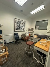 58325 Twentynine Palms Hwy, Yucca Valley, CA à louer Photo intérieure– Image 2 sur 15