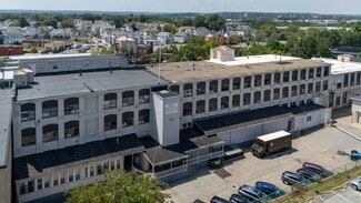 Plus de détails pour 669 Elmwood Ave, Providence, RI - Logement à vendre