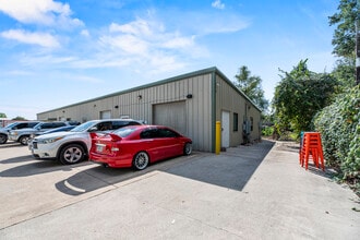 11703-11711 Spring Cypress Rd, Tomball, TX à louer Photo de l’immeuble– Image 2 sur 6