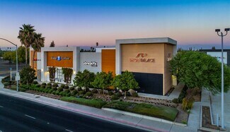 Plus de détails pour 2908-2950 S Mooney Blvd, Visalia, CA - Local commercial à vendre