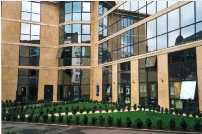 Plus de détails pour Bureau à louer