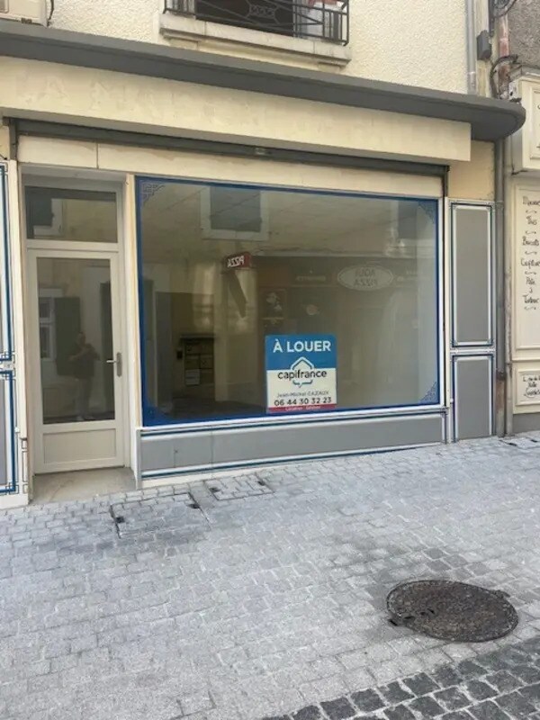 Plus de détails pour Local commercial à louer