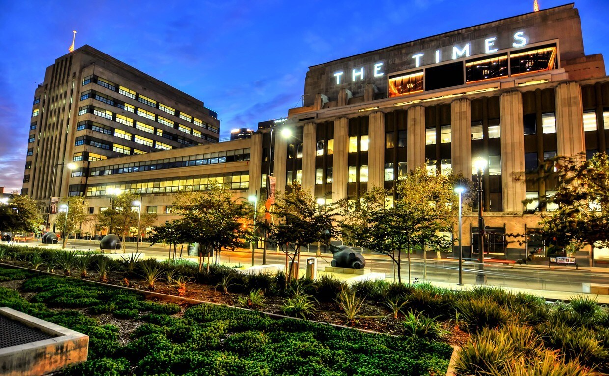 202 W 1st St, Los Angeles, CA à louer Photo principale– Image 1 sur 8