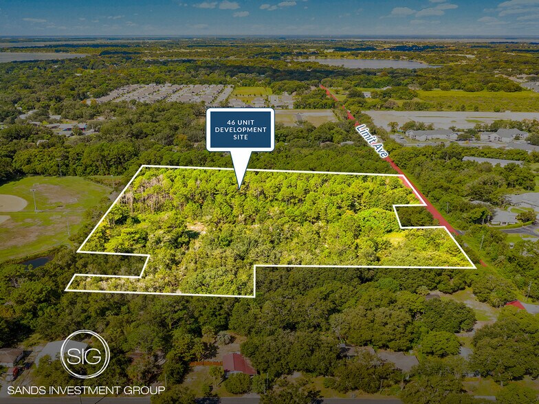 1100 Limit Avenue ave, Mount Dora, FL à vendre - Photo de l’immeuble – Image 3 sur 8