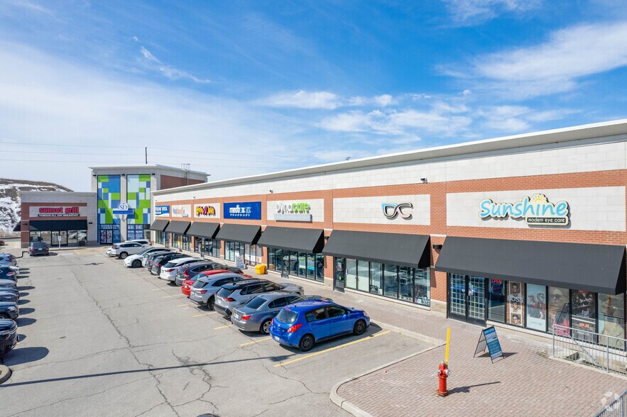 9435-9585 Mississauga Rd, Brampton, ON à louer - Photo de l’immeuble – Image 2 sur 5