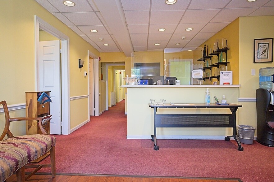 766 Old York Rd, Jenkintown, PA à vendre - Photo intérieure – Image 2 sur 29