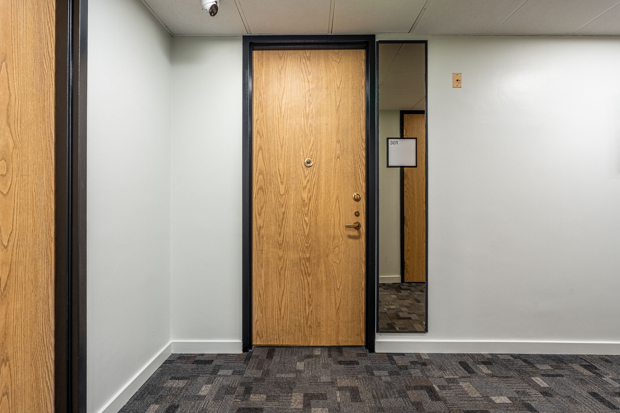 9301 Golf Rd, Des Plaines, IL à louer Photo intérieure– Image 1 sur 25