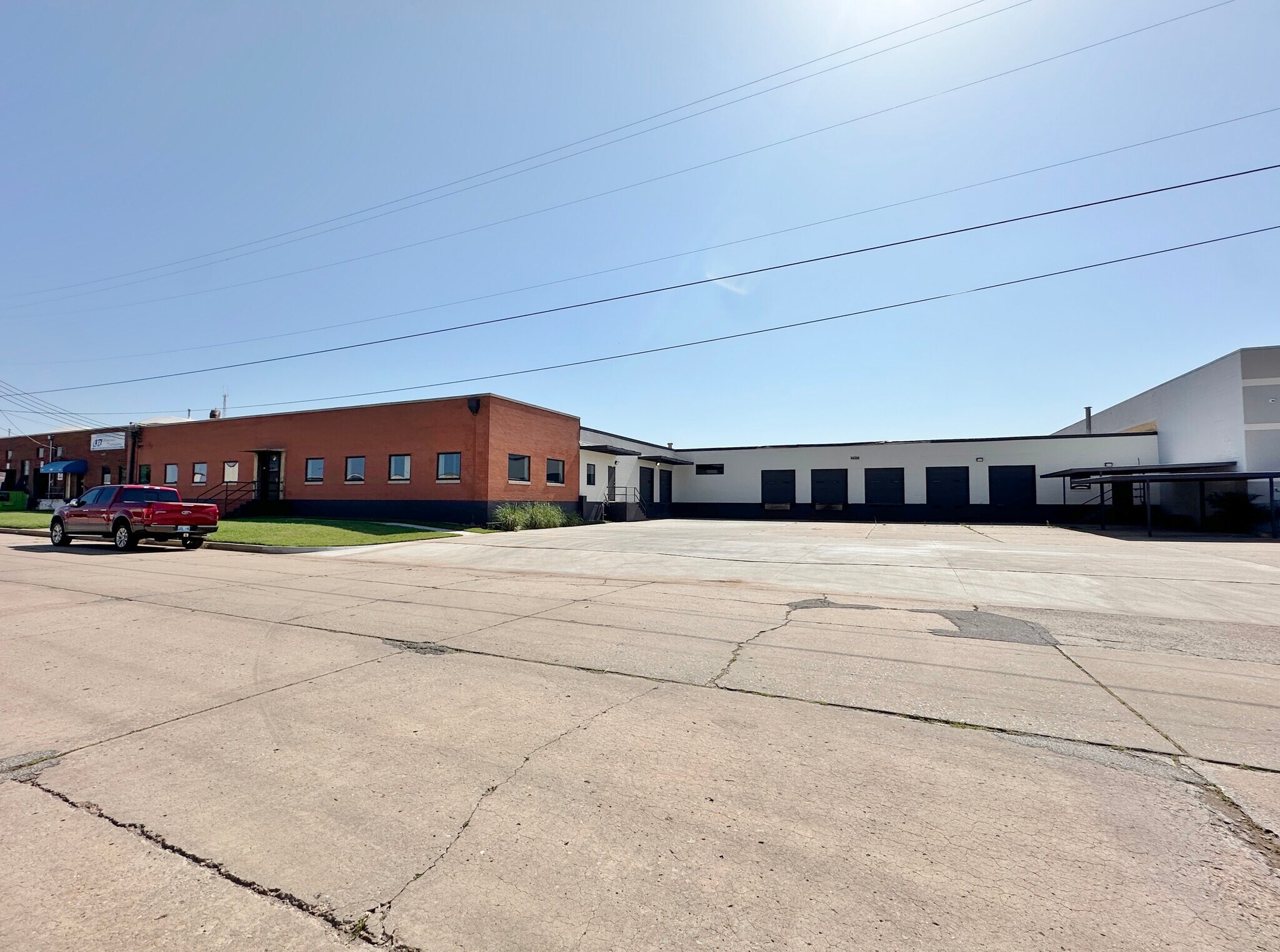 4600 N Cooper Ave, Oklahoma City, OK à vendre Photo principale– Image 1 sur 10