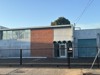 Plus de détails pour 14217 Oxnard St, Van Nuys, CA - Industriel/Logistique à louer