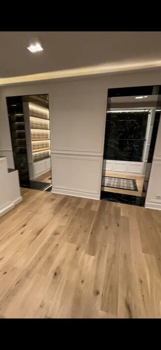 Plus de détails pour Local commercial à louer