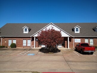 Plus de détails pour 2707 Bolton Boone Dr, DeSoto, TX - Bureau à vendre