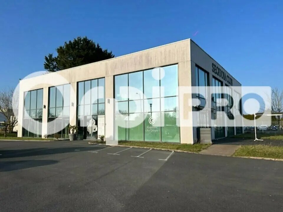 Bureau dans Beauvais à louer Photo de l’immeuble– Image 1 sur 6