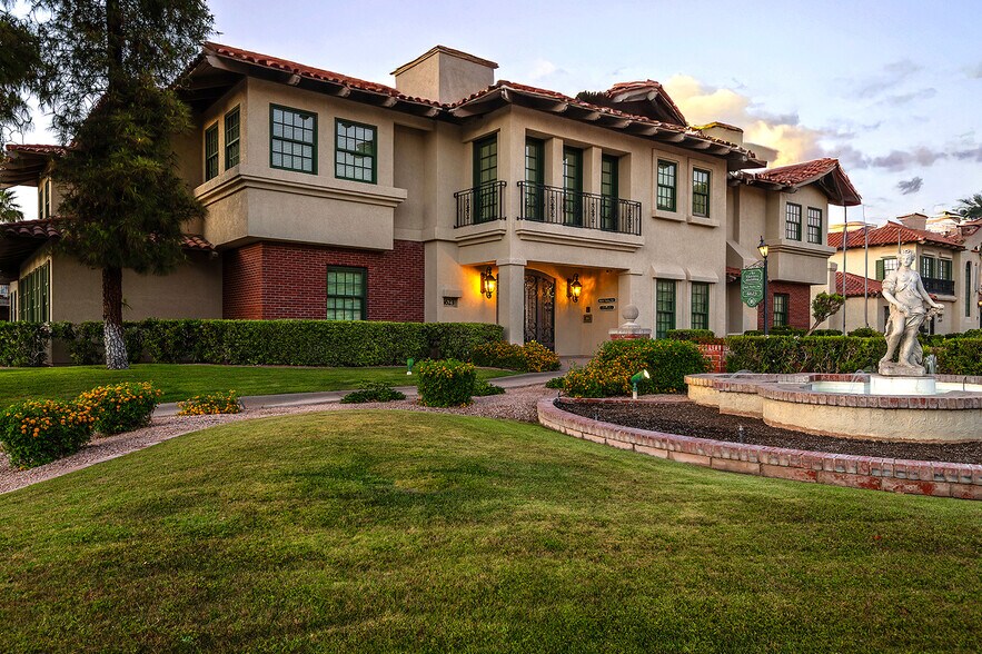 6623 N Scottsdale Rd, Scottsdale, AZ à vendre - Photo de l’immeuble – Image 2 sur 11
