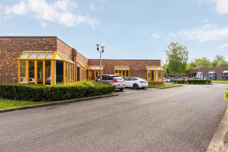 Bureau dans Croissy-Beaubourg à louer - Photo de l’immeuble – Image 3 sur 21