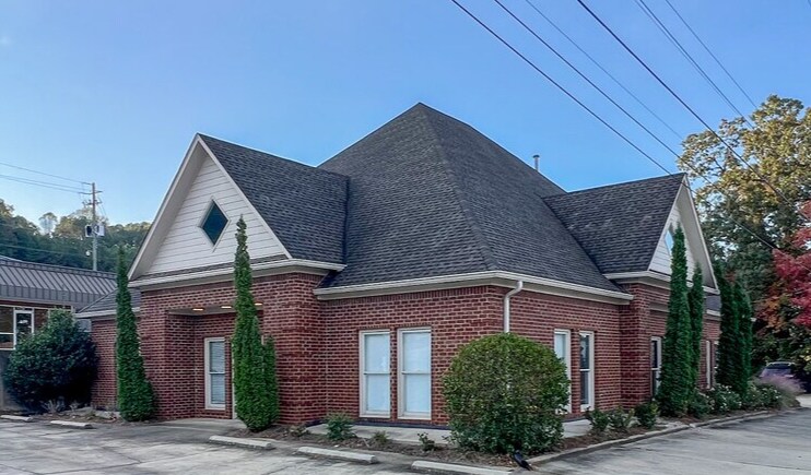 200 Canyon Park Dr, Pelham, AL à louer - Photo de l’immeuble – Image 2 sur 23