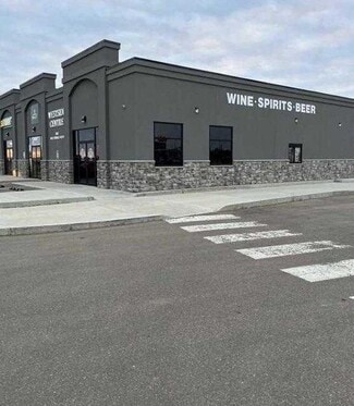 Plus de détails pour 2882 Box Springs Blvd NW, Medicine Hat, AB - Local commercial à louer