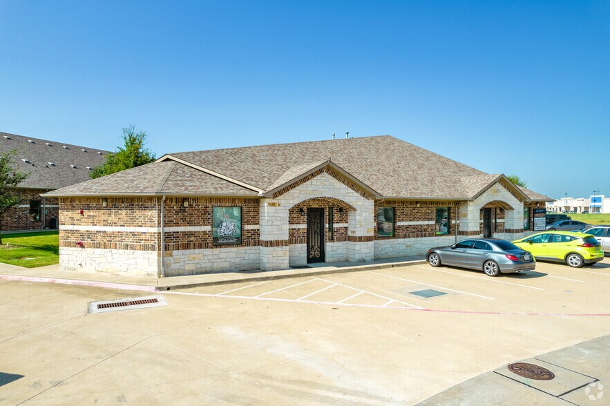 4819 SH 121, The Colony, TX à louer - Photo de l’immeuble – Image 2 sur 51