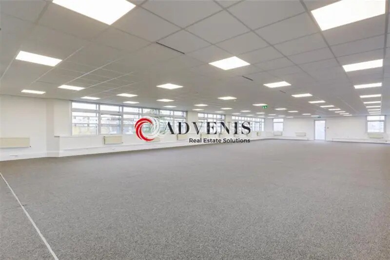 Bureau dans Paray-Vieille-Poste à louer - Photo intérieure – Image 2 sur 7