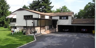 Plus de détails pour 6000 Chambers Hill Rd, Harrisburg, PA - Logement à vendre