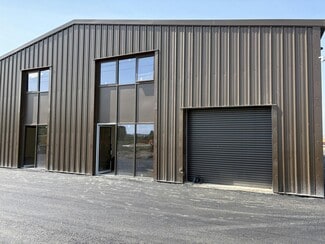 Plus de détails pour Mill Rd, Leighton Buzzard - Industriel/Logistique à louer