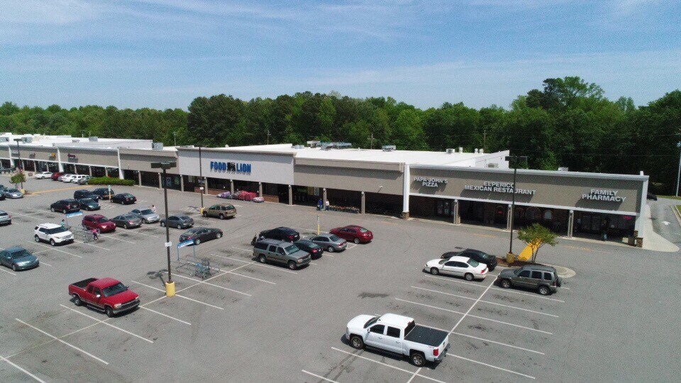 279-339 S Bickett Blvd, Louisburg, NC à louer Autre– Image 1 sur 3