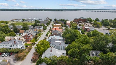 215 Pollock St, New Bern, NC - Vue aérienne  vue de carte - Image1