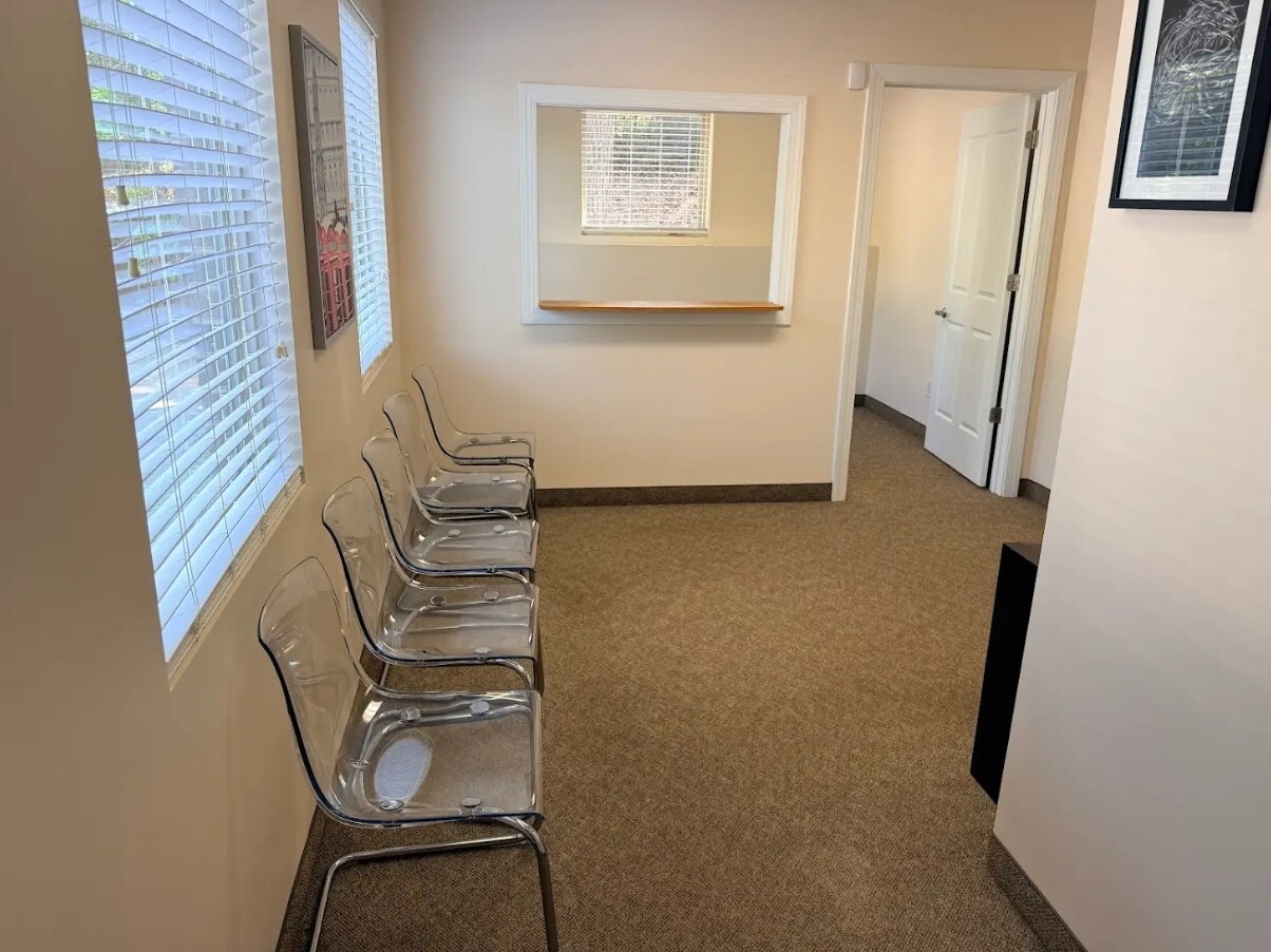 2741 Campus Walk Ave, Durham, NC à louer Photo intérieure– Image 1 sur 7