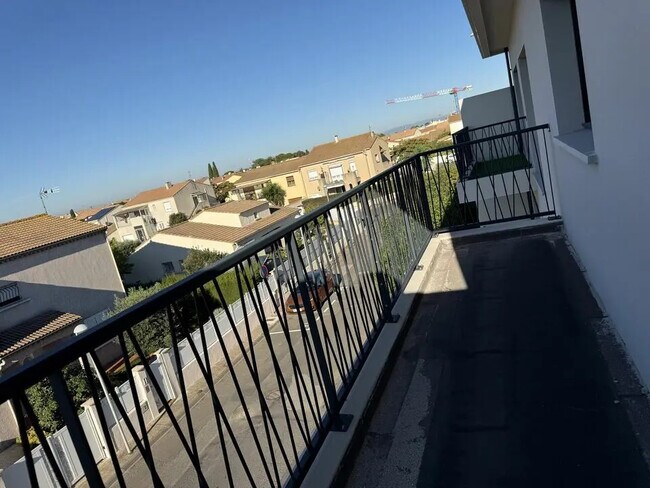 Plus de détails pour Bureau à vendre