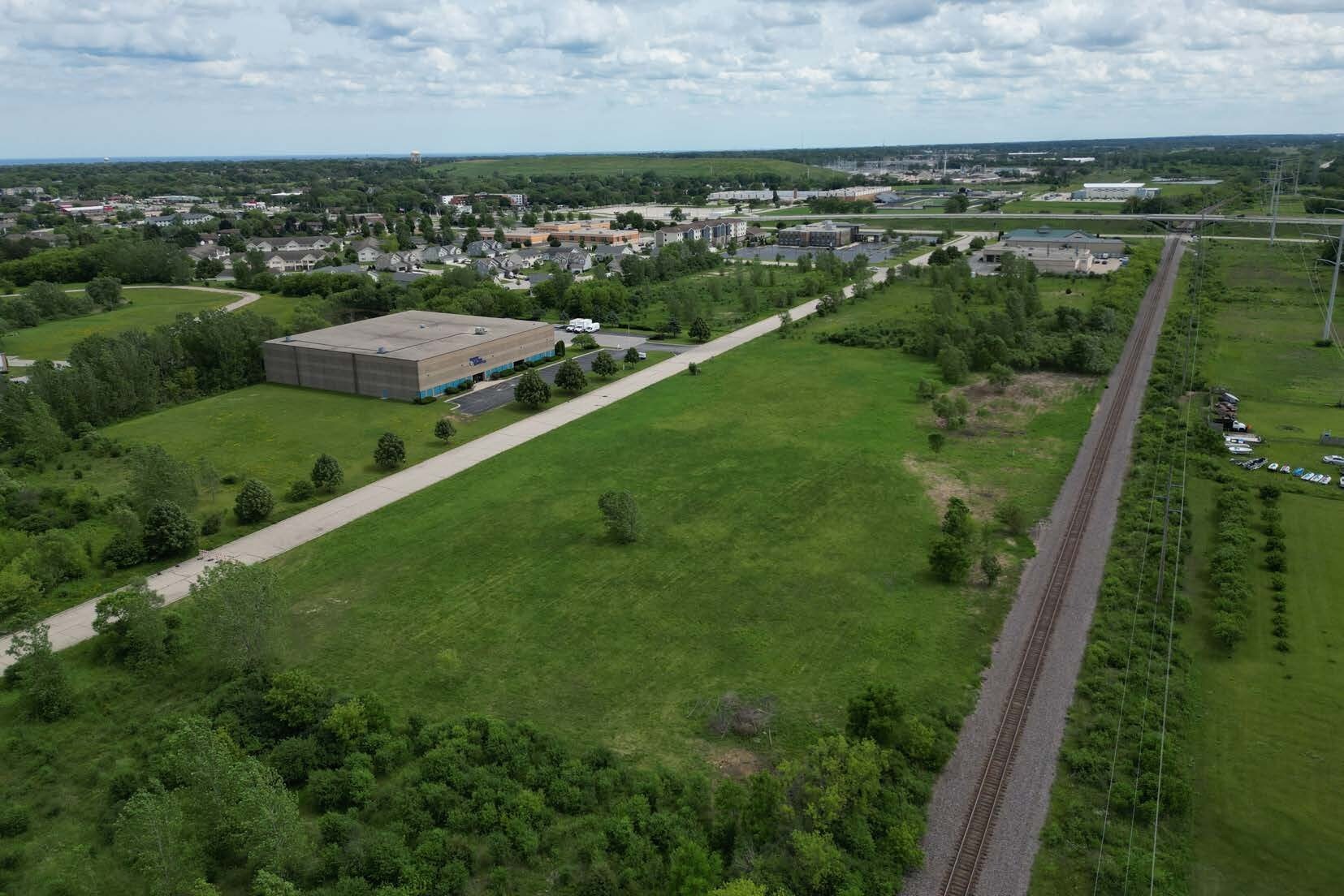 822 S Airline Rd, Mount Pleasant, WI à vendre Photo principale– Image 1 sur 7