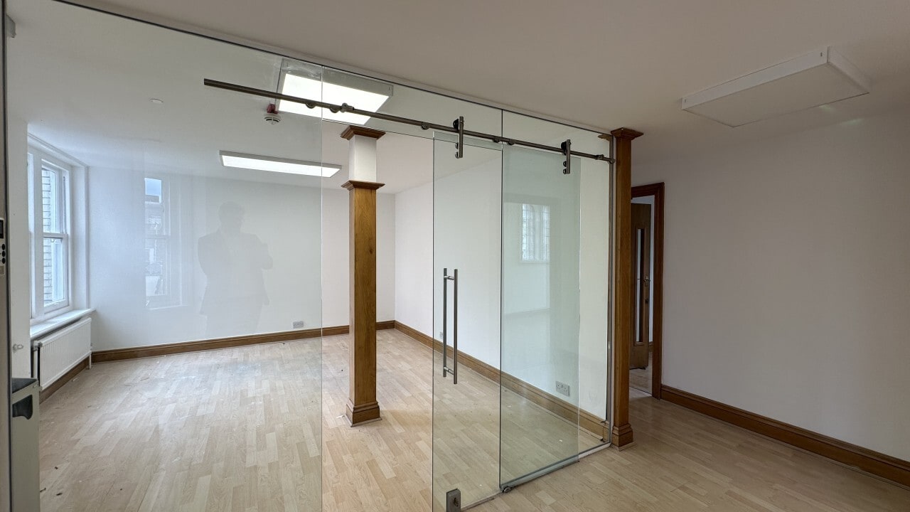 41-43 Whitehall, Londres à louer Photo de l’immeuble– Image 1 sur 6