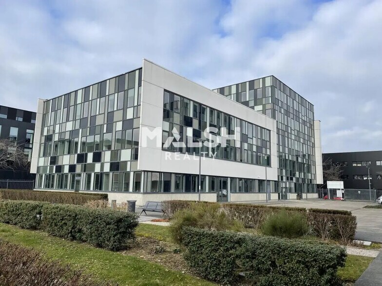 Bureau dans Lyon à louer - Photo de l’immeuble – Image 2 sur 8