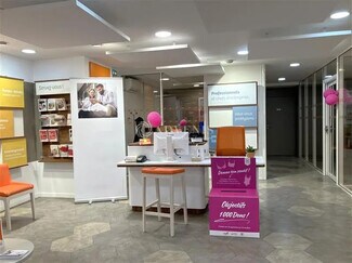 Plus de détails pour Local commercial à louer