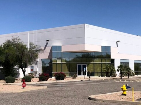 7676 N Glen Harbor Blvd, Glendale, AZ à louer - Photo de l’immeuble – Image 2 sur 10