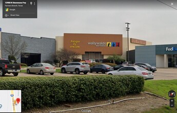 13940-13960 N Stemmons Fwy, Farmers Branch, TX à louer Photo de l’immeuble– Image 1 sur 1